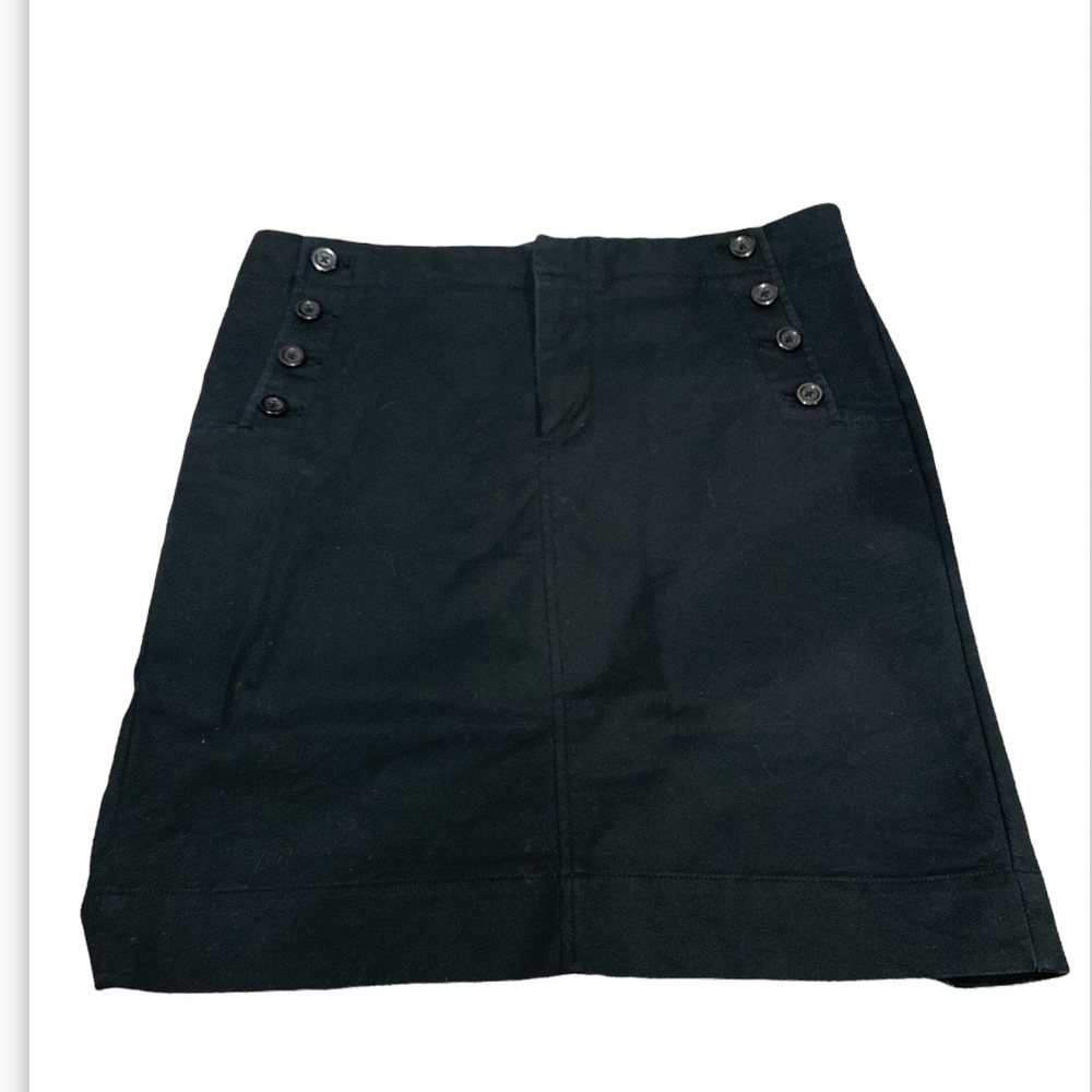 Gap Pencil Skirt with Buttoned Pockets – Size 8